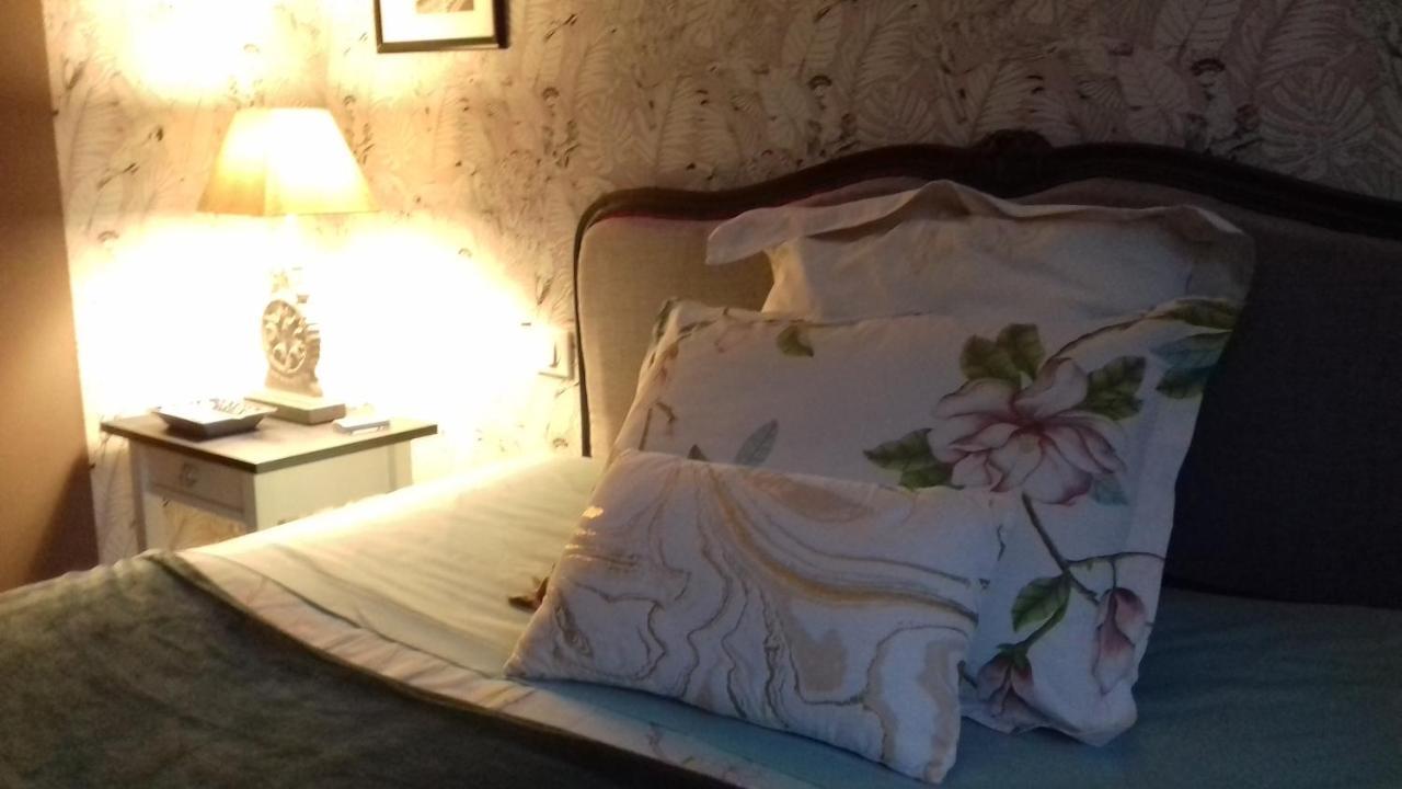 Chambre dans maison privée Awoingt Exterior foto